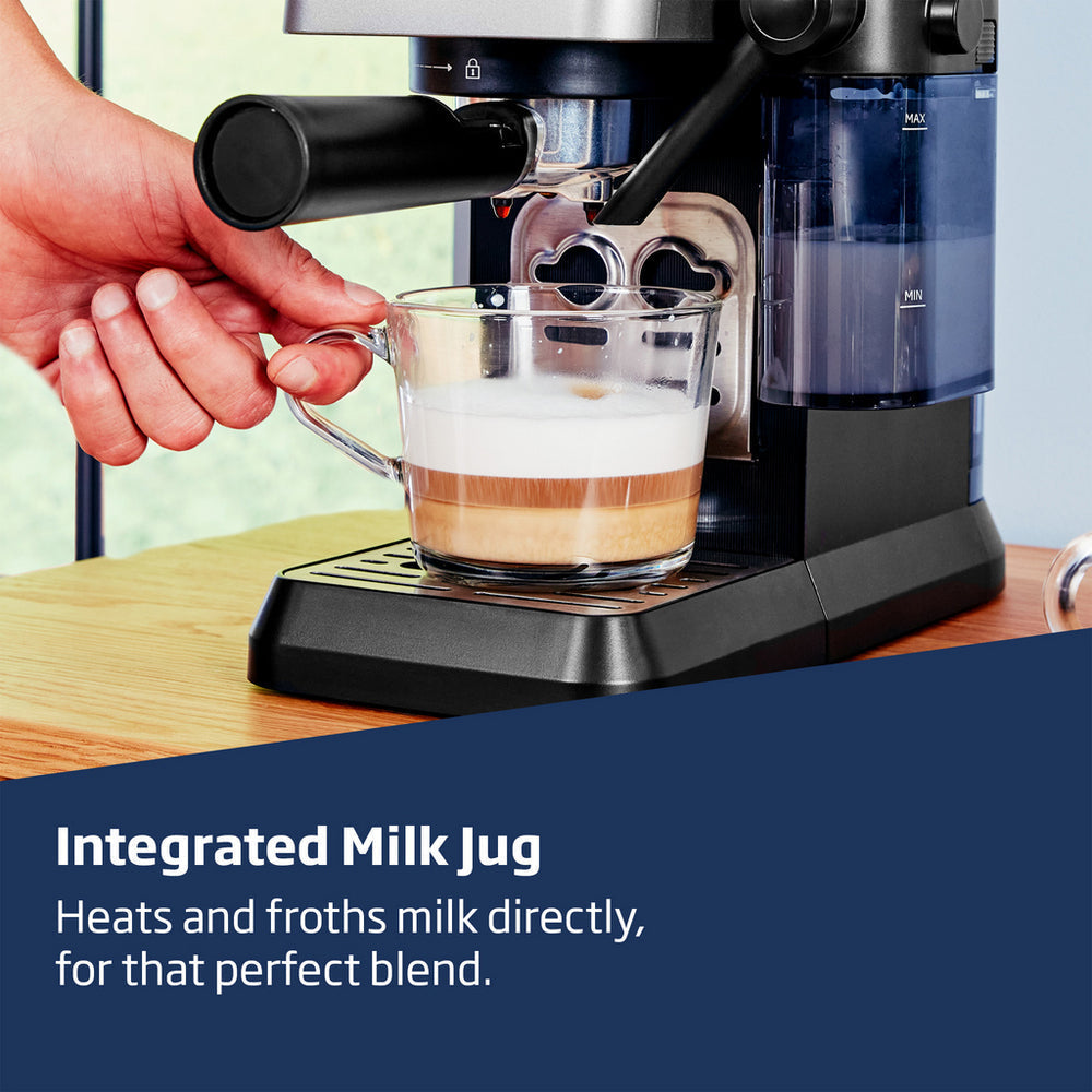 Beko CEP5304X CaffeExperto Semi Automatic Espresso Coffee Machine with Integrated Milk Jug Silver - View 6
