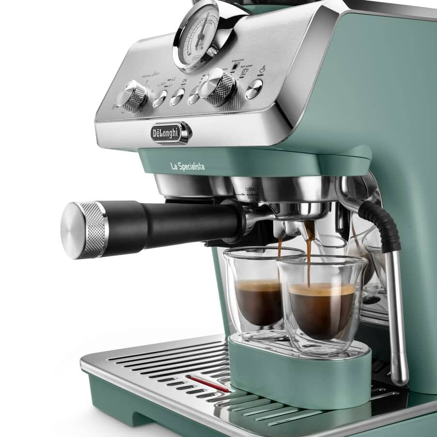 Delonghi EC9155.GR La Specialista Arte Compact Manual Bean to Cup Coffee Machine Green - View 4