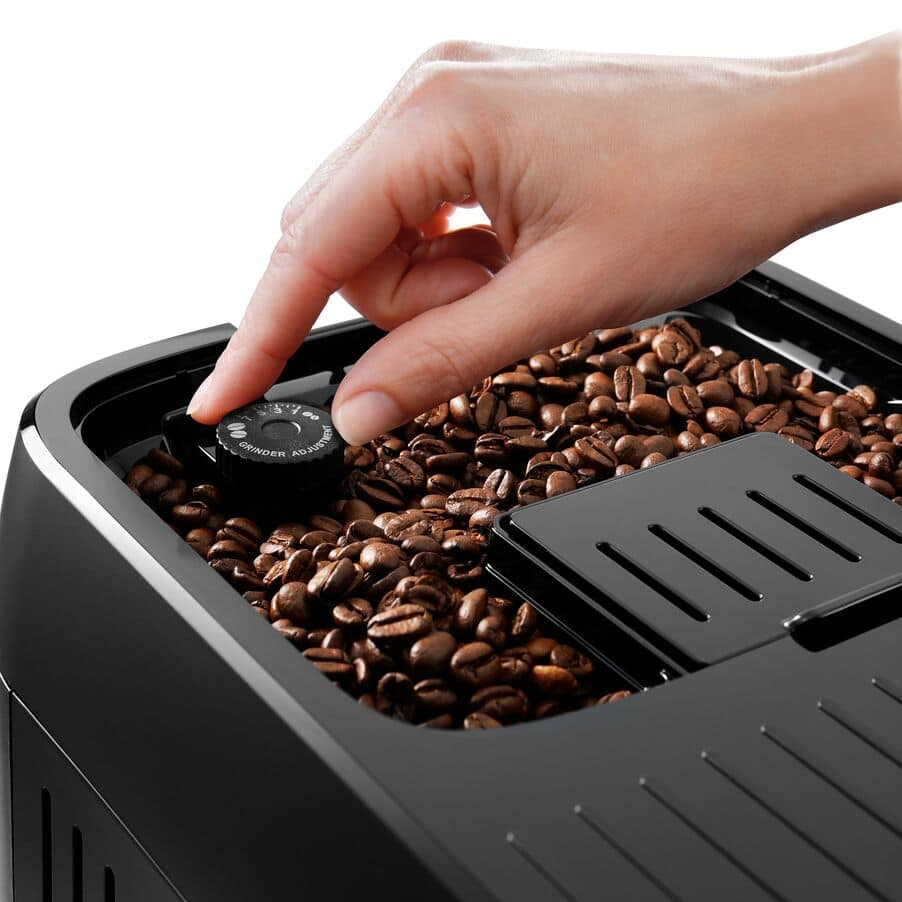 DeLonghi ECAM320.60.B Magnifica Plus Bean to Cup Automatic Coffee Machine Black - View 4