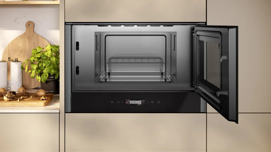 Neff NR4GR31G1B N70 Built-In Microwave Oven with Grill - View 4