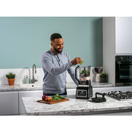 Ninja® 2-in-1 Blender with Auto-IQ BN750UK - View 4