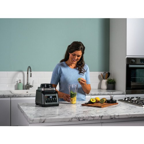 Ninja® 3-in-1 Food Processor with Auto-IQ BN800UK - View 5