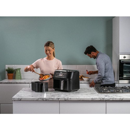 Ninja® Foodi® Dual Zone 7.6L Air Fryer AF300UK - View 4